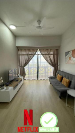 Instay Leisure Mahkota With Sea/Pool View